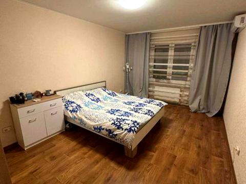 квартира за адресою Ревуцького вул., 54