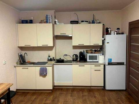 квартира за адресою Ревуцького вул., 54