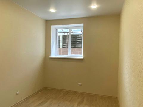 комерційна за адресою Волошкова вул., 1