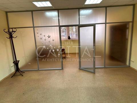 комерційна за адресою Академіка Палладіна просп., 44-А