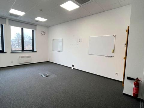 комерційна за адресою Бродівська вул., 14