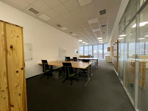 комерційна за адресою Бродівська вул., 14