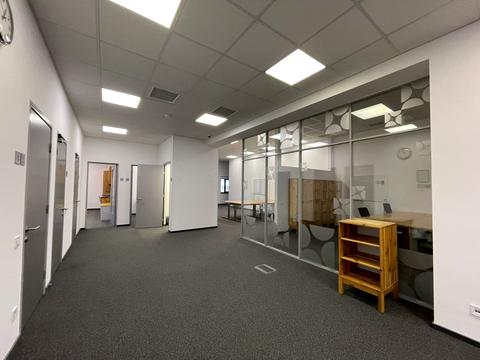 комерційна за адресою Бродівська вул., 14