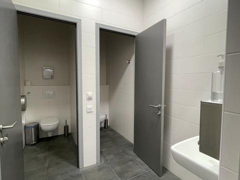 комерційна за адресою Бродівська вул., 14