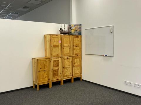 комерційна за адресою Бродівська вул., 14