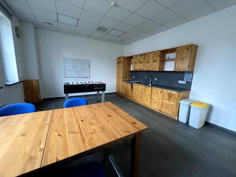 комерційна за адресою Бродівська вул., 14