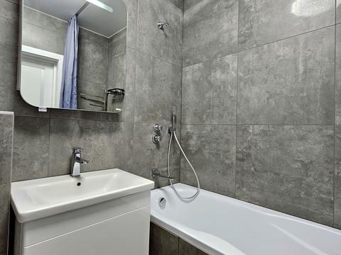 квартира за адресою Загорівська вул. (Багговутівська), 25