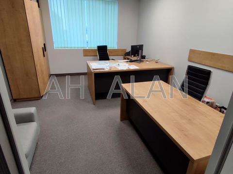 комерційна за адресою Шовковична вул., 42/44