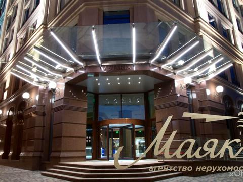 комерційна за адресою Ярославська вул., 58