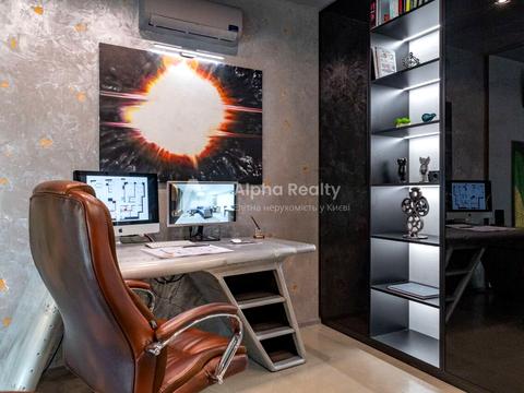 комерційна за адресою Голосіївський просп. (40-річчя Жовтня), 60