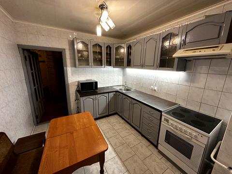 квартира за адресою Володимира Івасюка просп. (Героїв Сталінграду), 14-Б