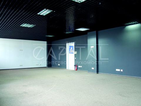 комерційна за адресою Київ, Героїв Космосу вул., 7