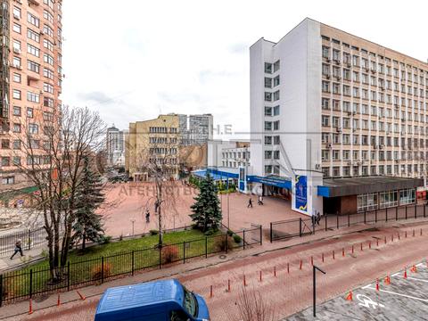 коммерческая по адресу Евгения Коновальца ул. (Щорса), 36-Д