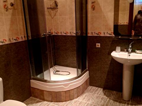 дом по адресу Київська, 15