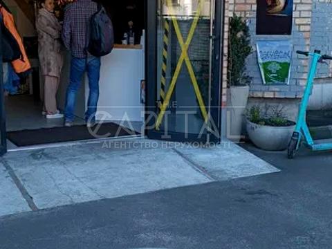 комерційна за адресою Кирилівська вул. (Фрунзе), 34-38