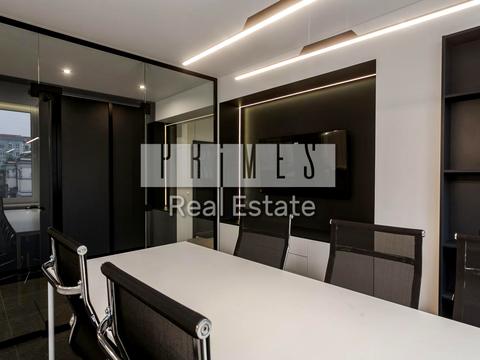 комерційна за адресою Володимирський узвіз, 51/53