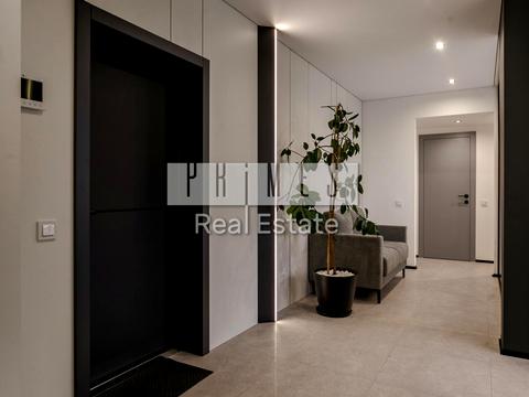 комерційна за адресою Володимирський узвіз, 51/53