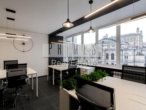 комерційна за адресою Володимирський узвіз, 51/53