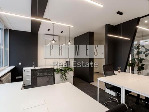 комерційна за адресою Володимирський узвіз, 51/53