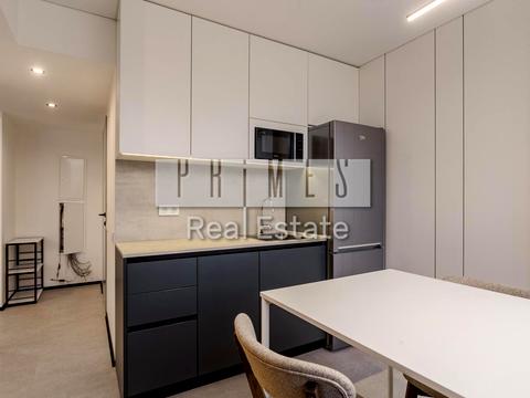 комерційна за адресою Володимирський узвіз, 51/53