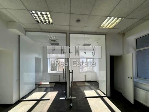 коммерческая по адресу Николая Пимоненко ул., 13