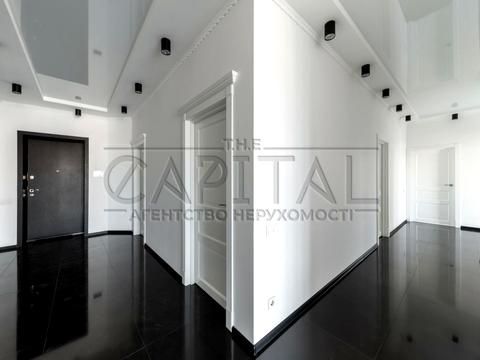 комерційна за адресою Кловський узвіз (Кловський), 7a