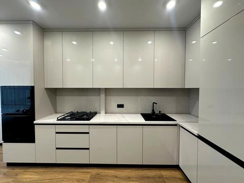 квартира по адресу Славы Стецко ул., 4А