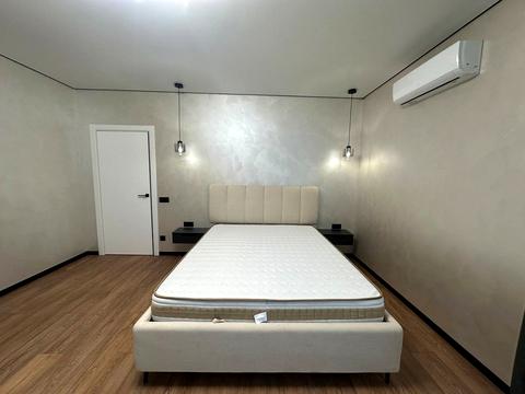 квартира по адресу Славы Стецко ул., 4А