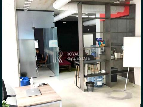 комерційна за адресою Воздвиженська вул., 51