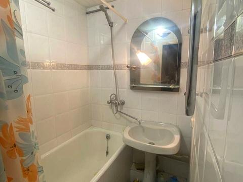 квартира за адресою Андрія Малишка вул., 11