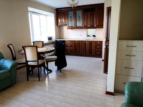 квартира по адресу Митрополита Андрея Шептицкого ул. (Анатолія Луначарського), 3-А