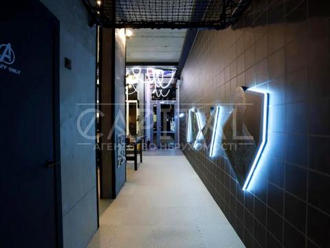 комерційна за адресою Регенераторна вул., 4 к1-3