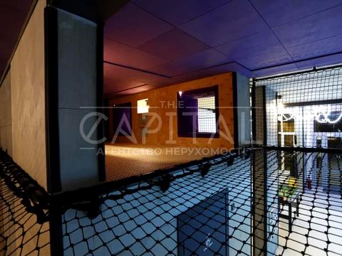 комерційна за адресою Регенераторна вул., 4 к1-3