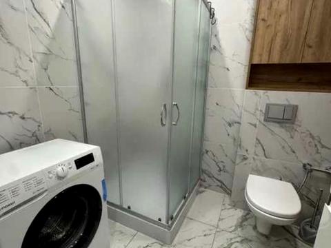 квартира за адресою Вишнева вул., 1