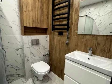 квартира за адресою Вишнева вул., 1