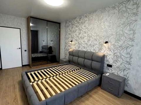 квартира за адресою Вишнева вул., 1