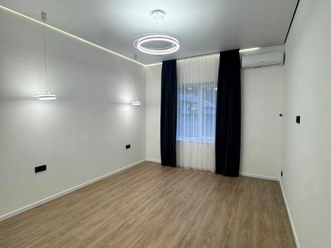 будинок за адресою Успішна, 47