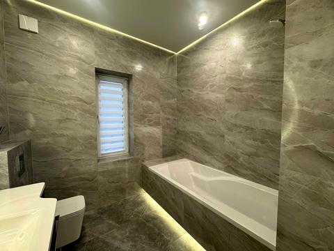 будинок за адресою Успішна, 47