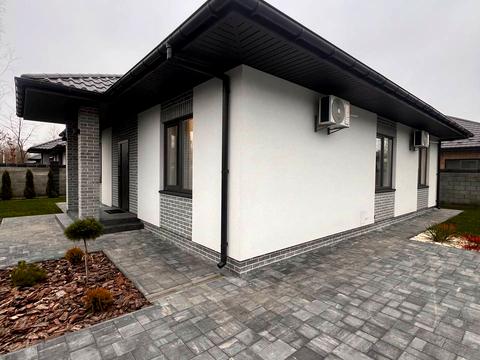 будинок за адресою Успішна, 47