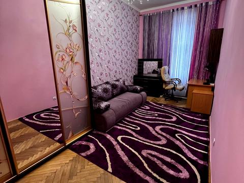 квартира за адресою Союзу Українок вул. (), 8