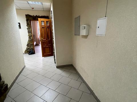 комерційна за адресою Князя Острозького вул., 42