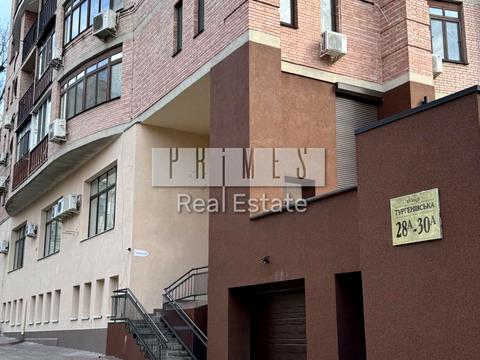 комерційна за адресою Тургеневская, 28-30А