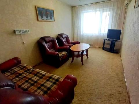 квартира за адресою Володимира Івасюка просп. (Героїв Сталінграду), 25