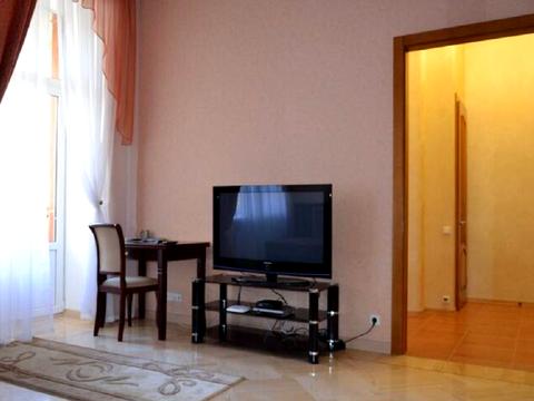 квартира за адресою Басейна вул., 12