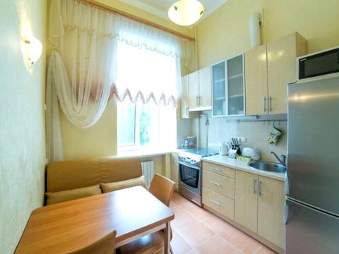 квартира за адресою Басейна вул., 12