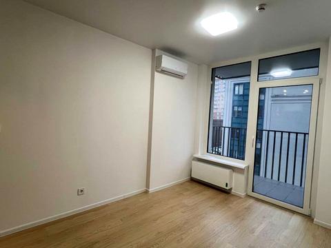 квартира за адресою Василя Стуса вул., 35-Б