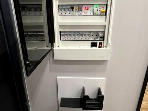 квартира за адресою Михайла Бойчука вул. (Кіквідзе), 41-Б