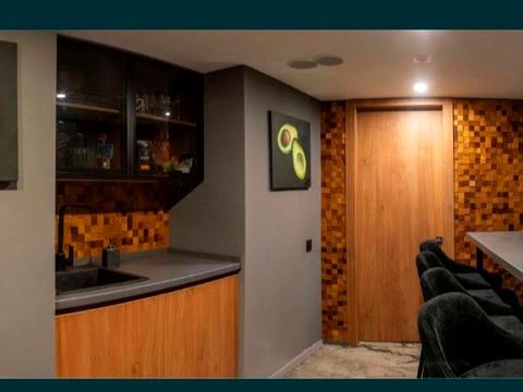 комерційна за адресою Голосіївська вул., 58