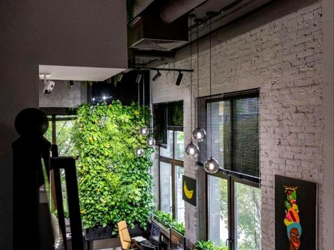 комерційна за адресою Голосіївська вул., 58