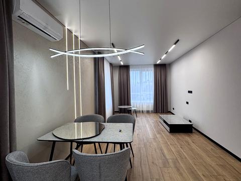 квартира за адресою Богдана Хмельницького вул., 57-Г